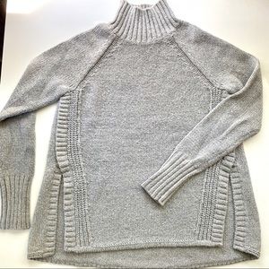 American Eagle Grey Sweater